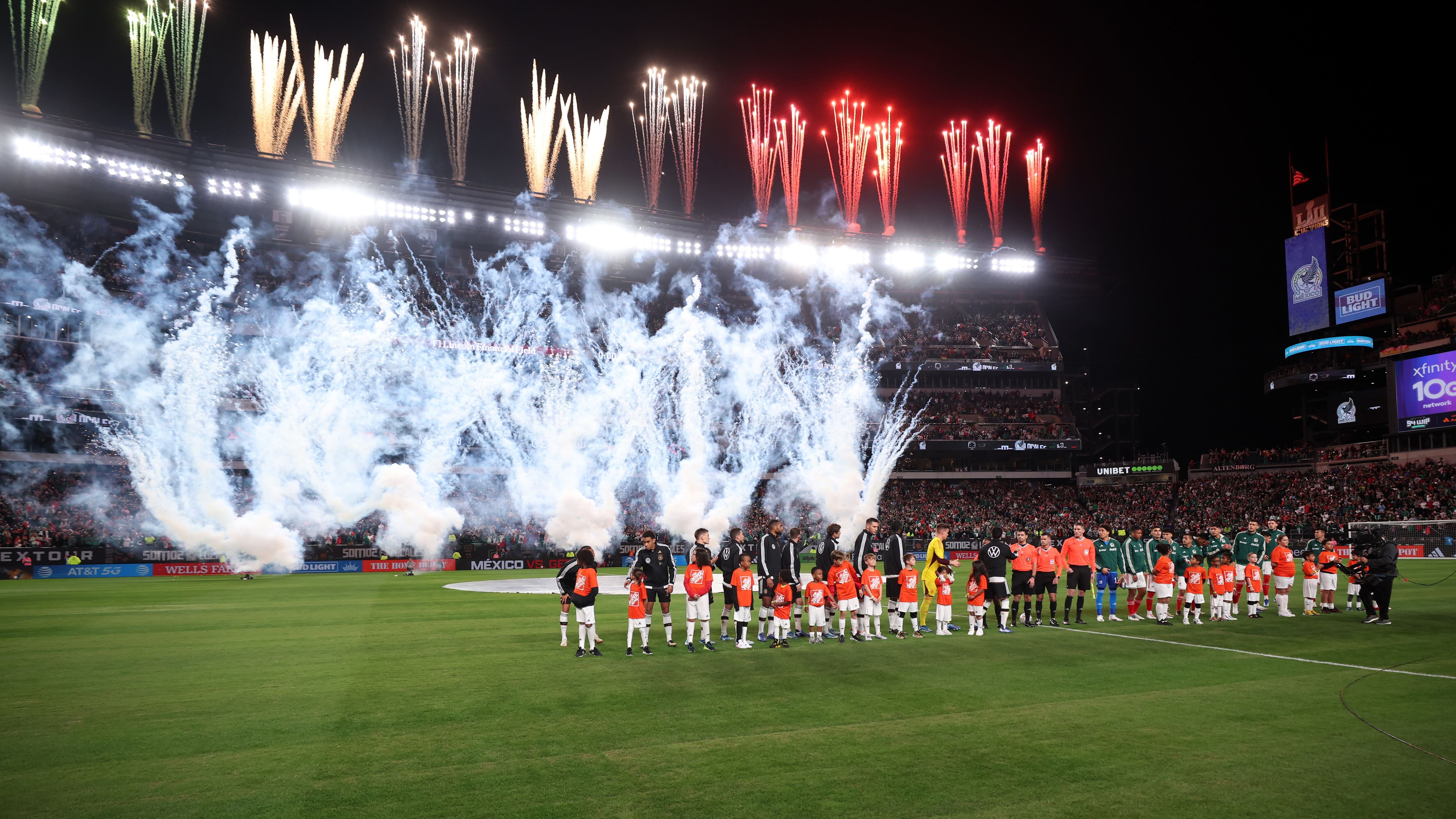 Mexico-Germany in Philly: Lincoln Financial Field packed for