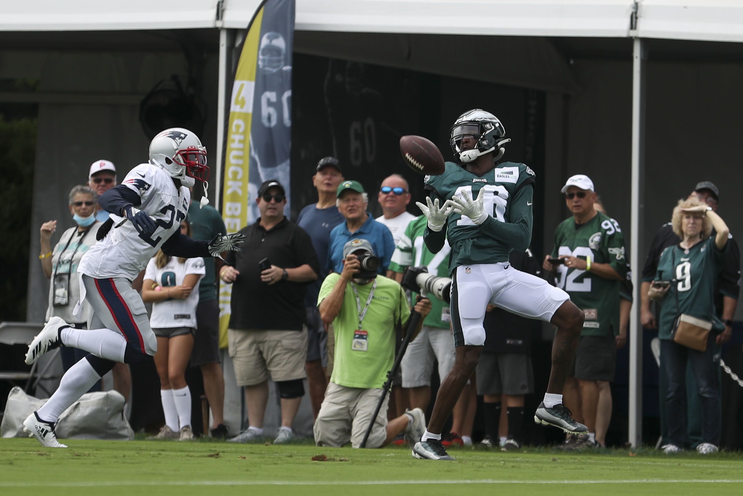 Philadelphia Eagles practice observations: 4 thoughts from a brief day of training  camp 