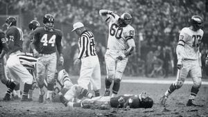 Chuck Bednarik's death caused by football injuries, daughter says 