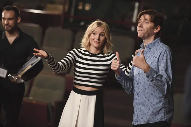 Kristen Bell produces and appears in “Encore!,” an ABC  special that reunites the cast of a high school musical to re-enact a show with the help of Broadway pros