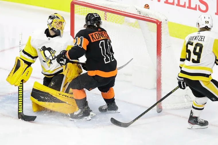 Giroux scores OT goal in Flyers' win over Penguins