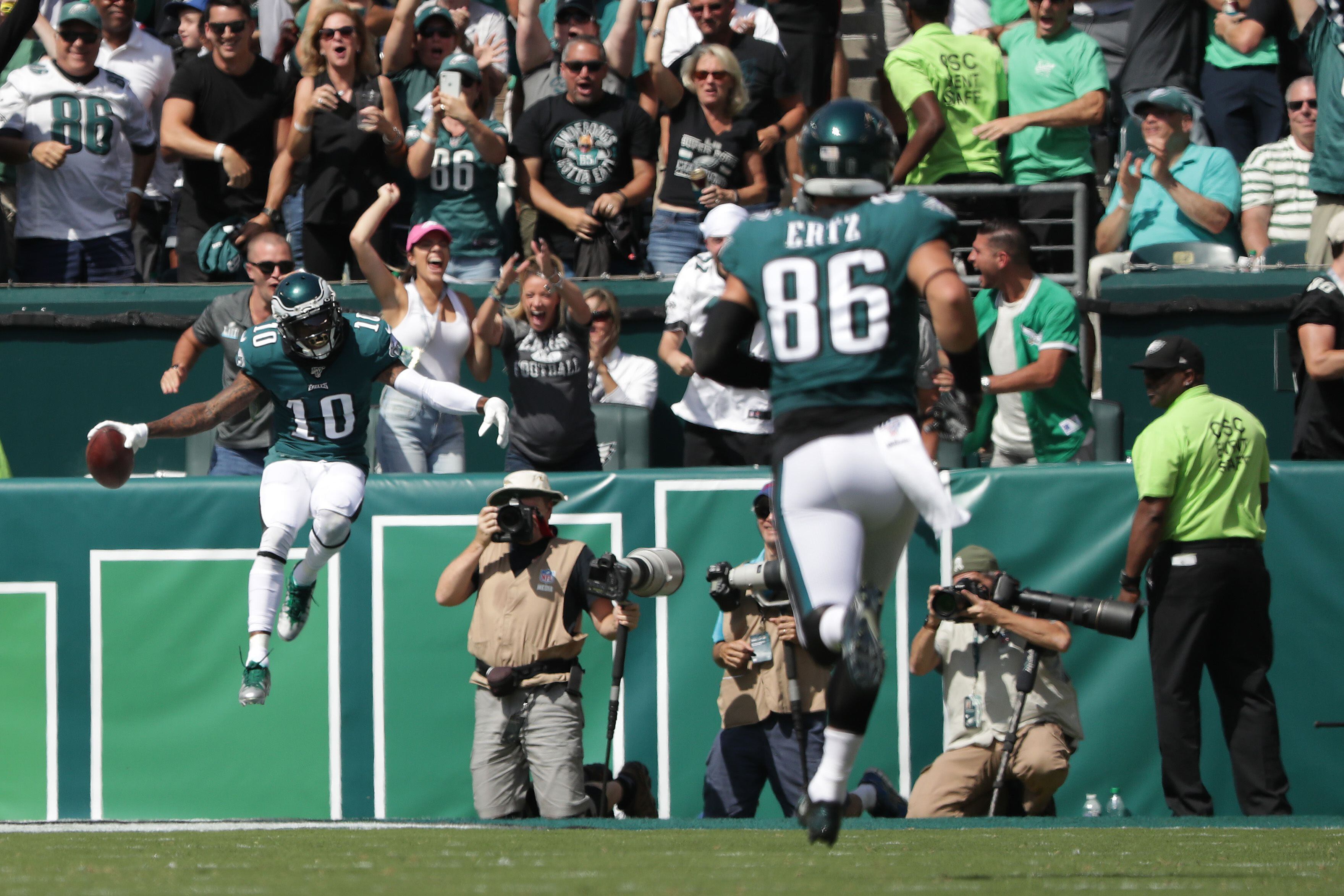 DeSean Jackson shines in Philadelphia return, as Eagles rally to beat  Washington 32-27