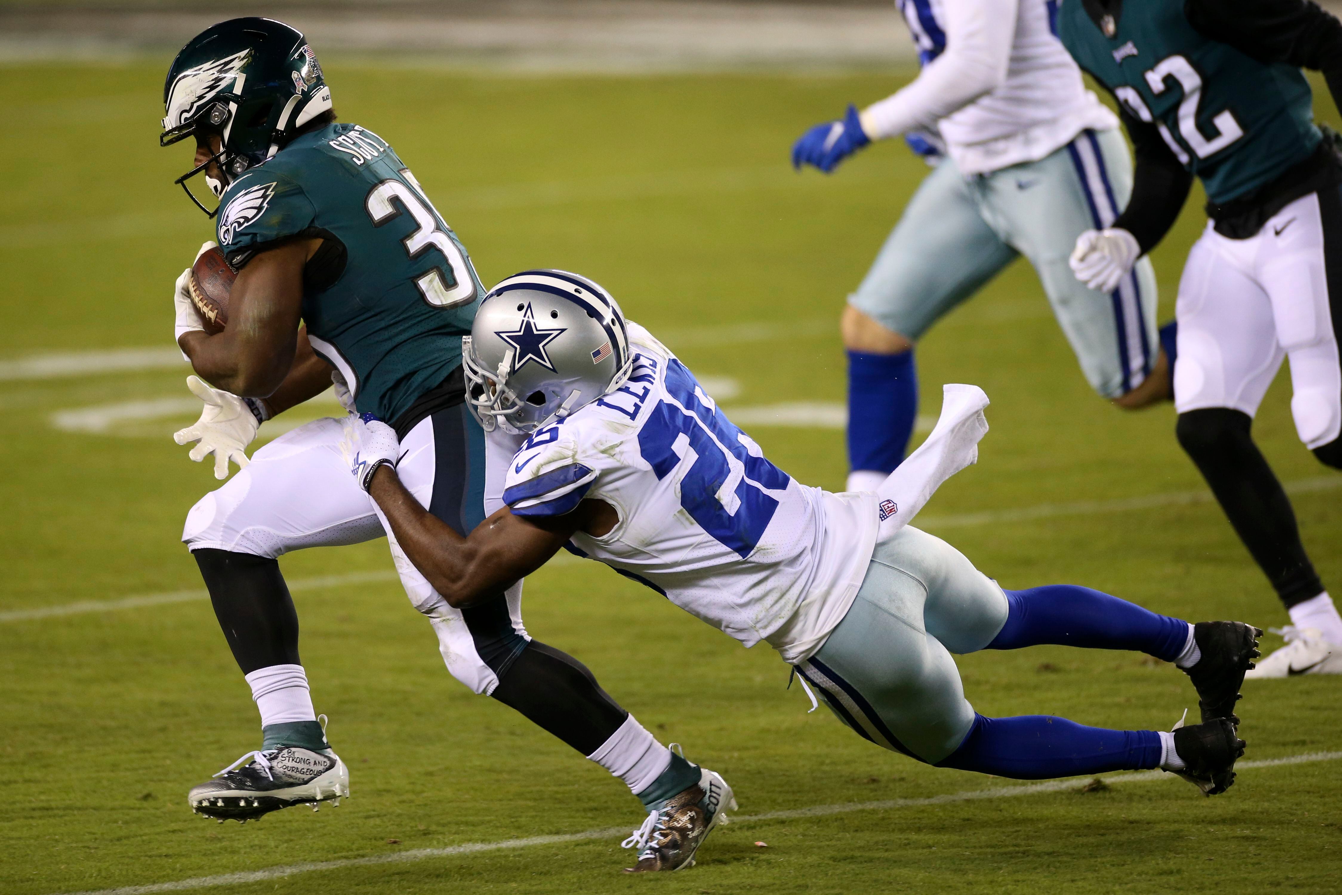 Eagles rest Hurts in meaningless season finale vs. Cowboys – KXAN