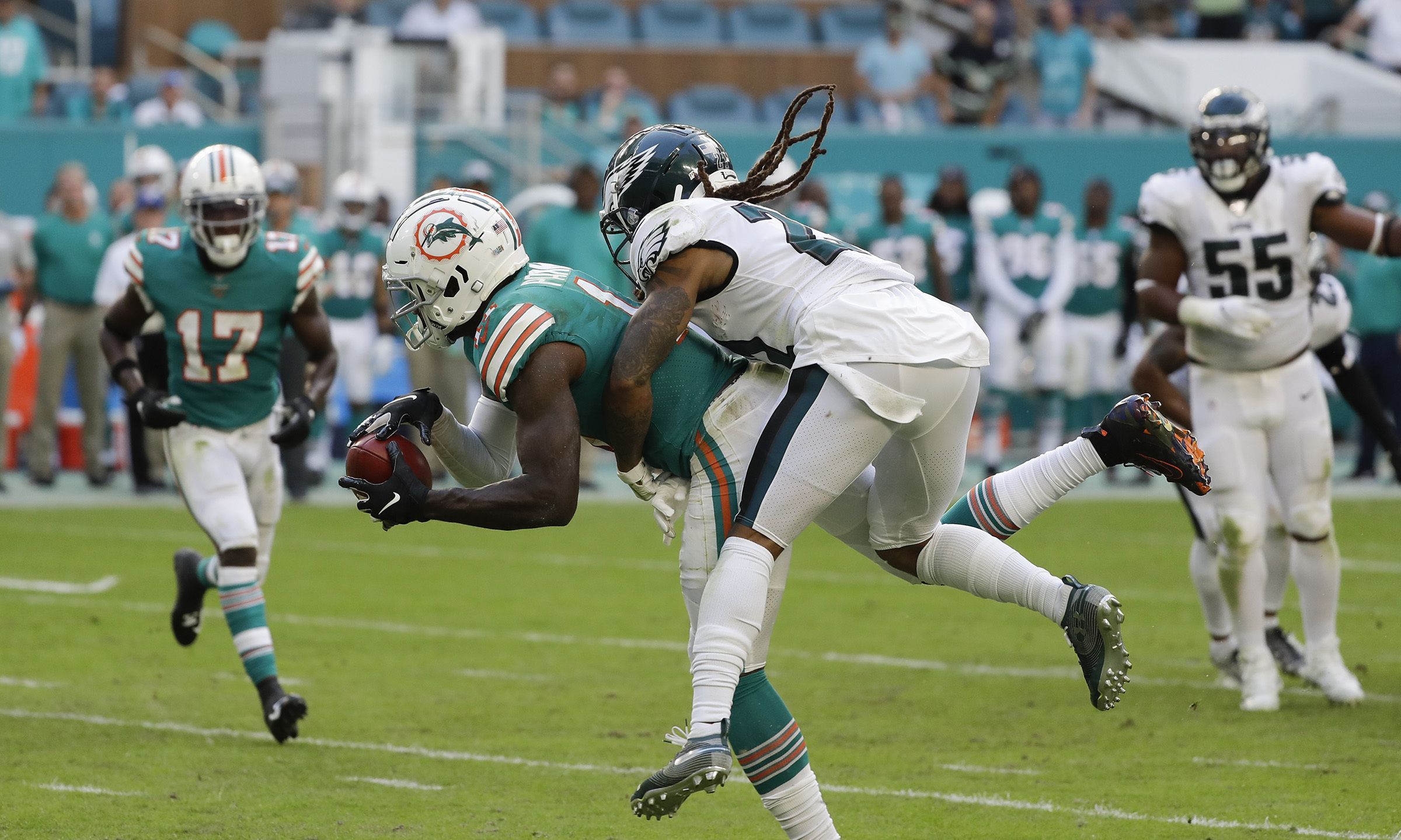 Miami Dolphins Use Tricks To Topple Philadelphia Eagles