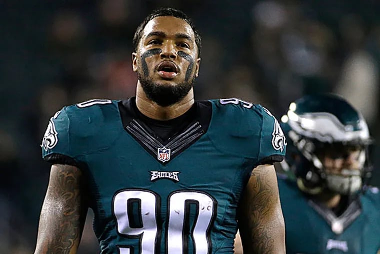 Eagles linebacker Marcus Smith has not shown the kind of consistency that will get him more playing time, says coach Chip Kelly.