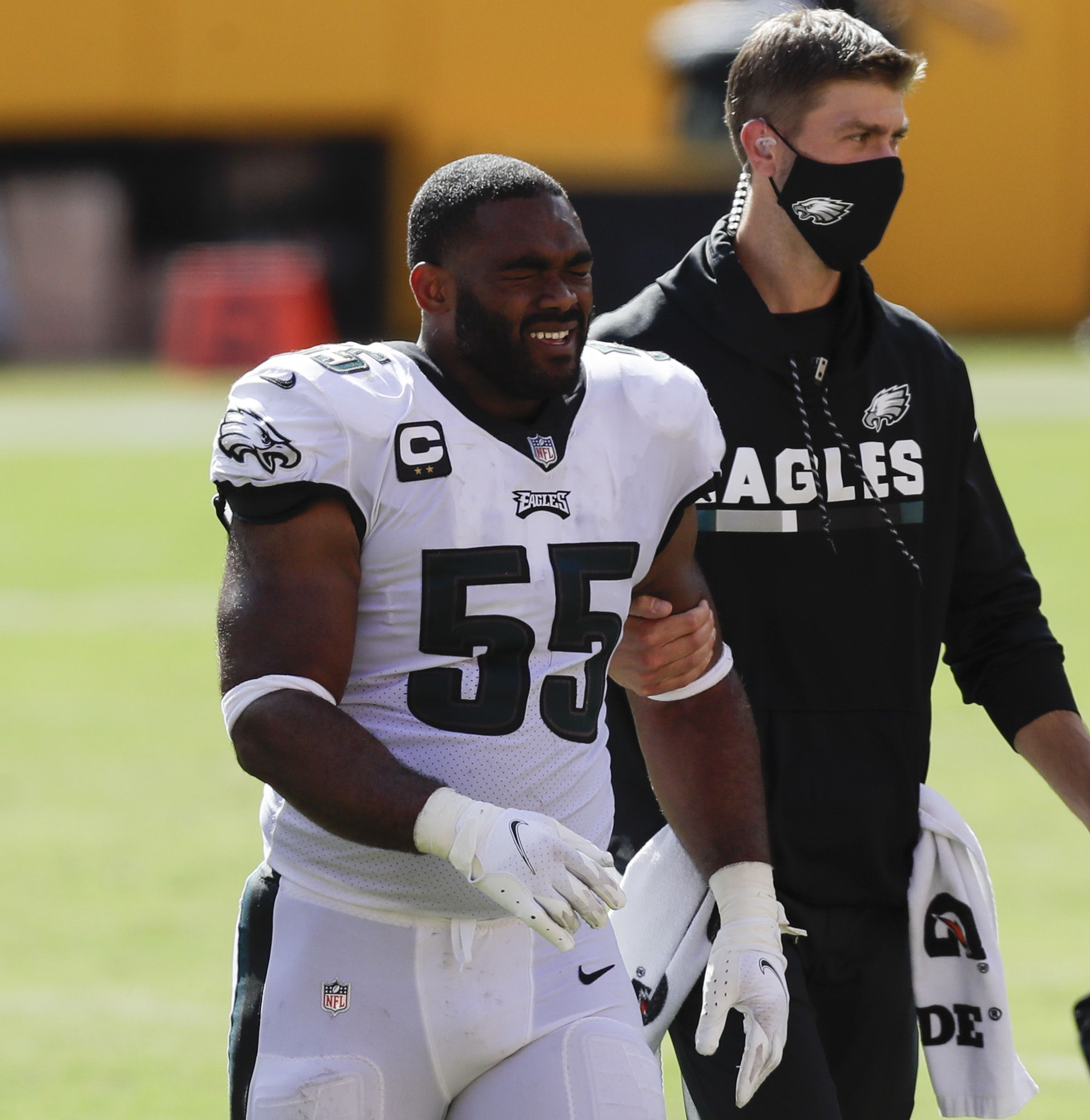 Eagles offensive line has 'no excuses' for poor showing in loss at  Washington 