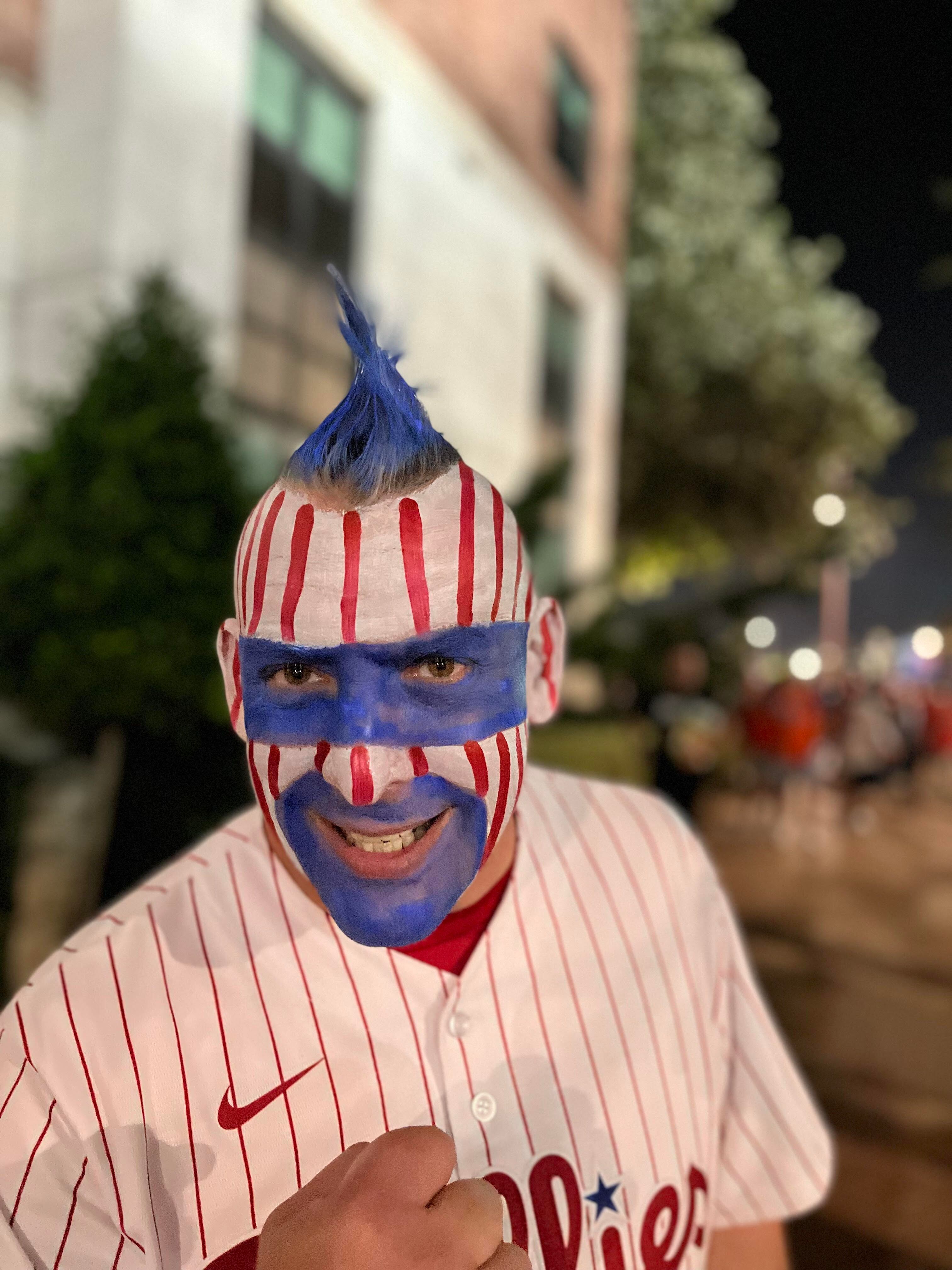 No fair 'Weather' fan, new US Head supports Phillies over Astros in World  Series – The Review