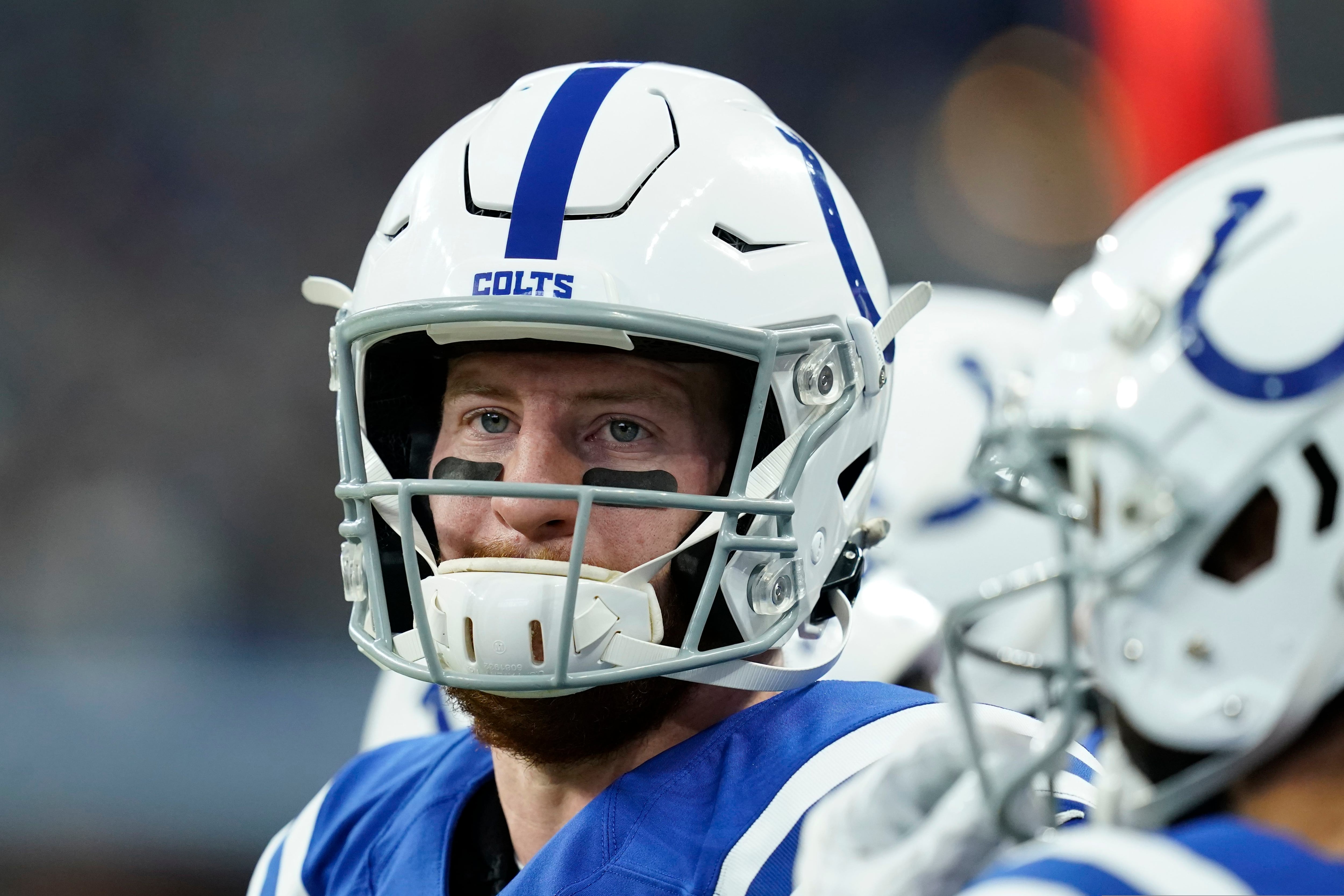 Colts coach Frank Reich sticks his neck out for Carson Wentz