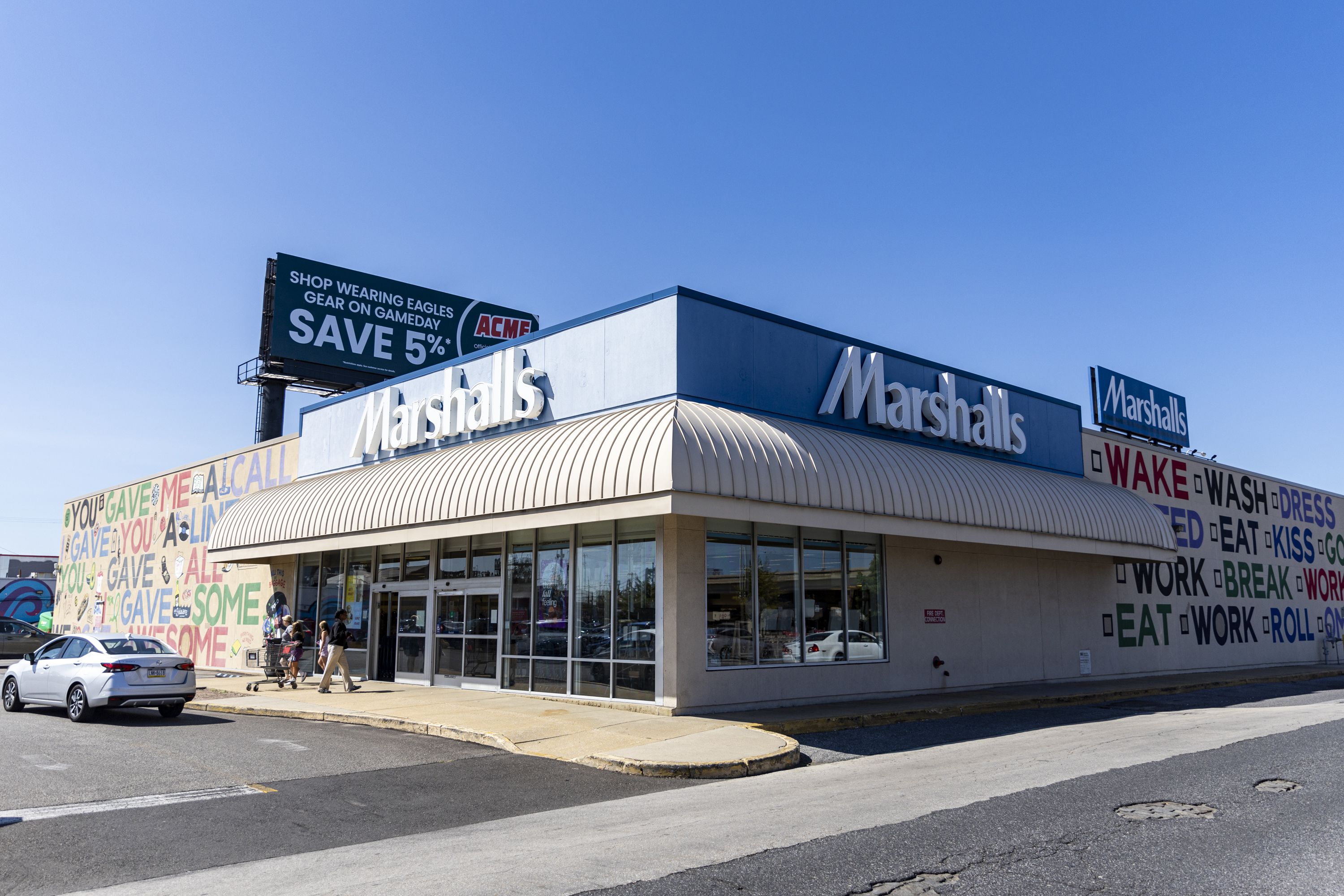 TJ Maxx and Marshalls closing locations in the same city as store