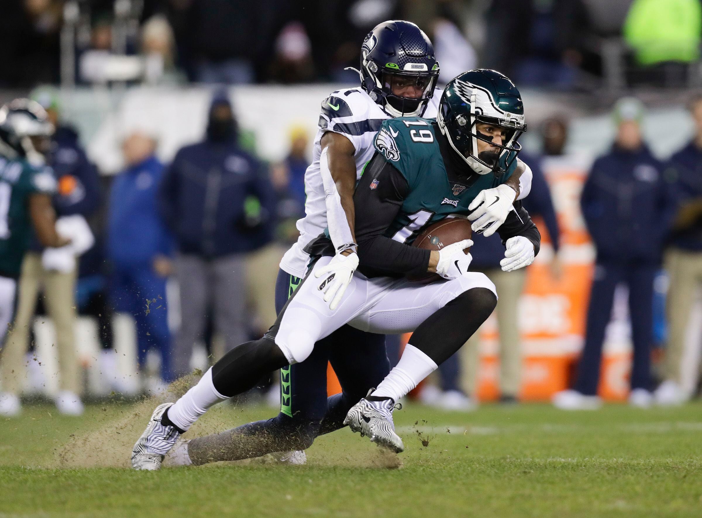 Why Eagles' Aaron Moorehead says J.J. Arcega-Whiteside is in