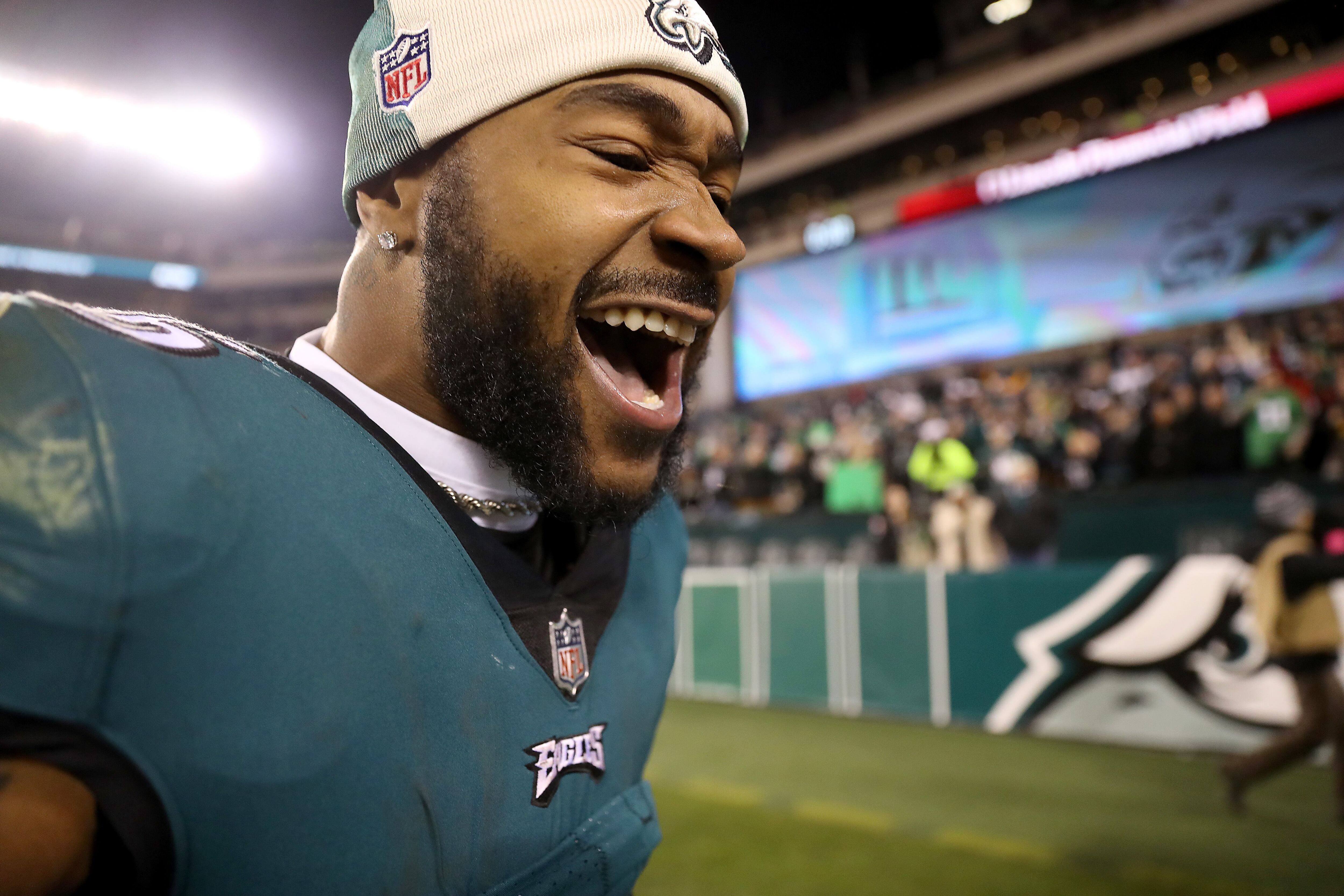 Eagles drub Giants 38-7, advance to NFC title game