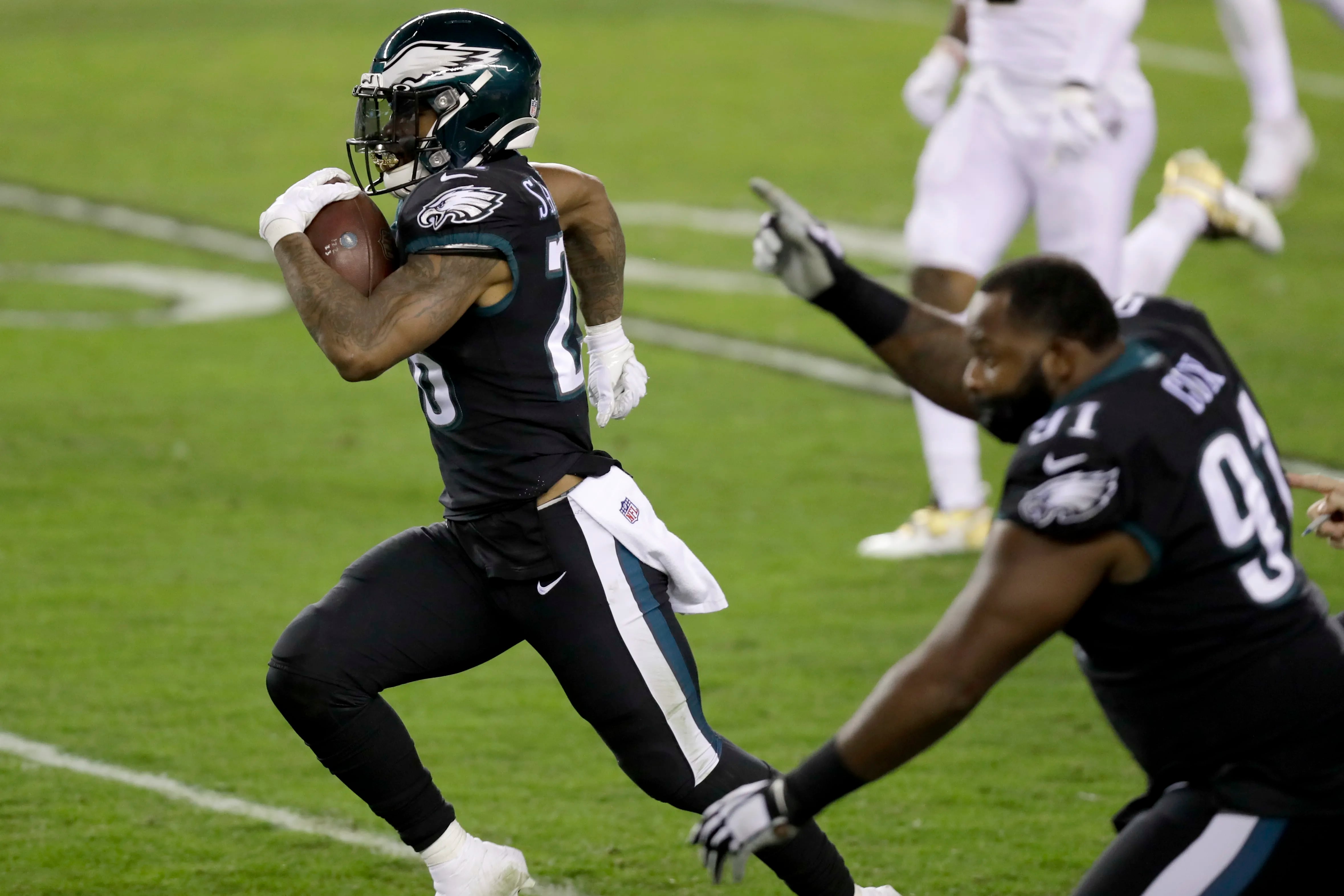 Philadelphia Eagles corner Kevon Seymour worked at auto shop before NFL  return