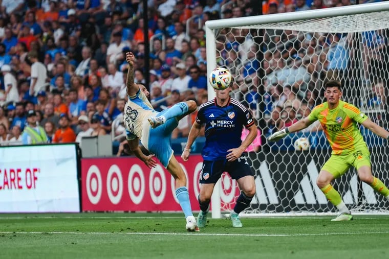 Tai Baribo (left) scored two goals in the Union's 4-3 loss at FC Cincinnati on June 19.