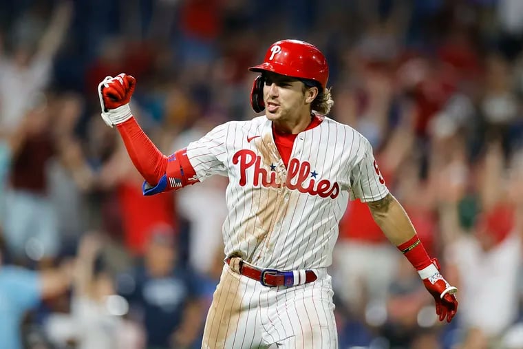Phillies rally from 6 down, beat Bucs 12-6 to gain on Braves