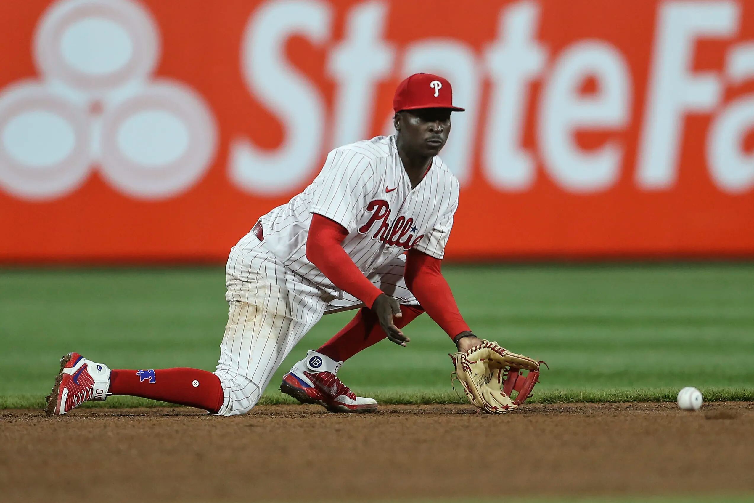 Piece of Phillies history makes stop at Manor Township plant, Sports