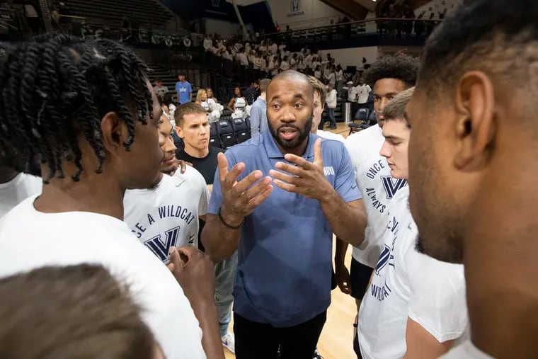 Villanova men's basketball coach Kyle Neptune is looking to get his Wildcats team back to winning ways starting with a huge matchup against a 6-1 Oklahoma team inside the Wells Fargo Center on Saturday.