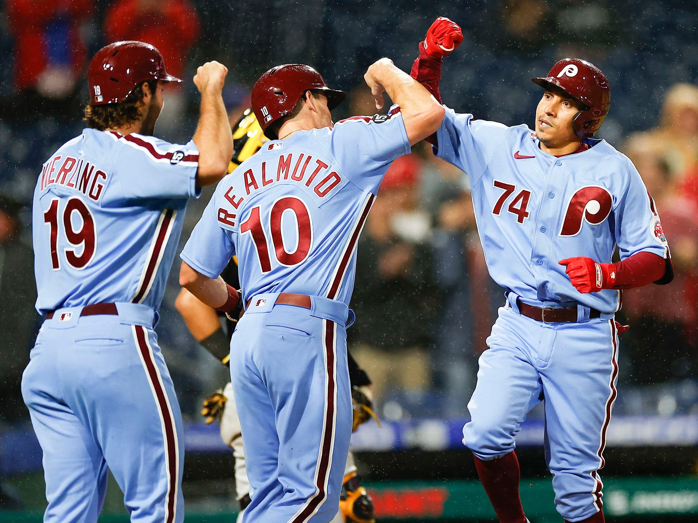 Ronald Torreyes hits decisive pinch homer to lift Phillies