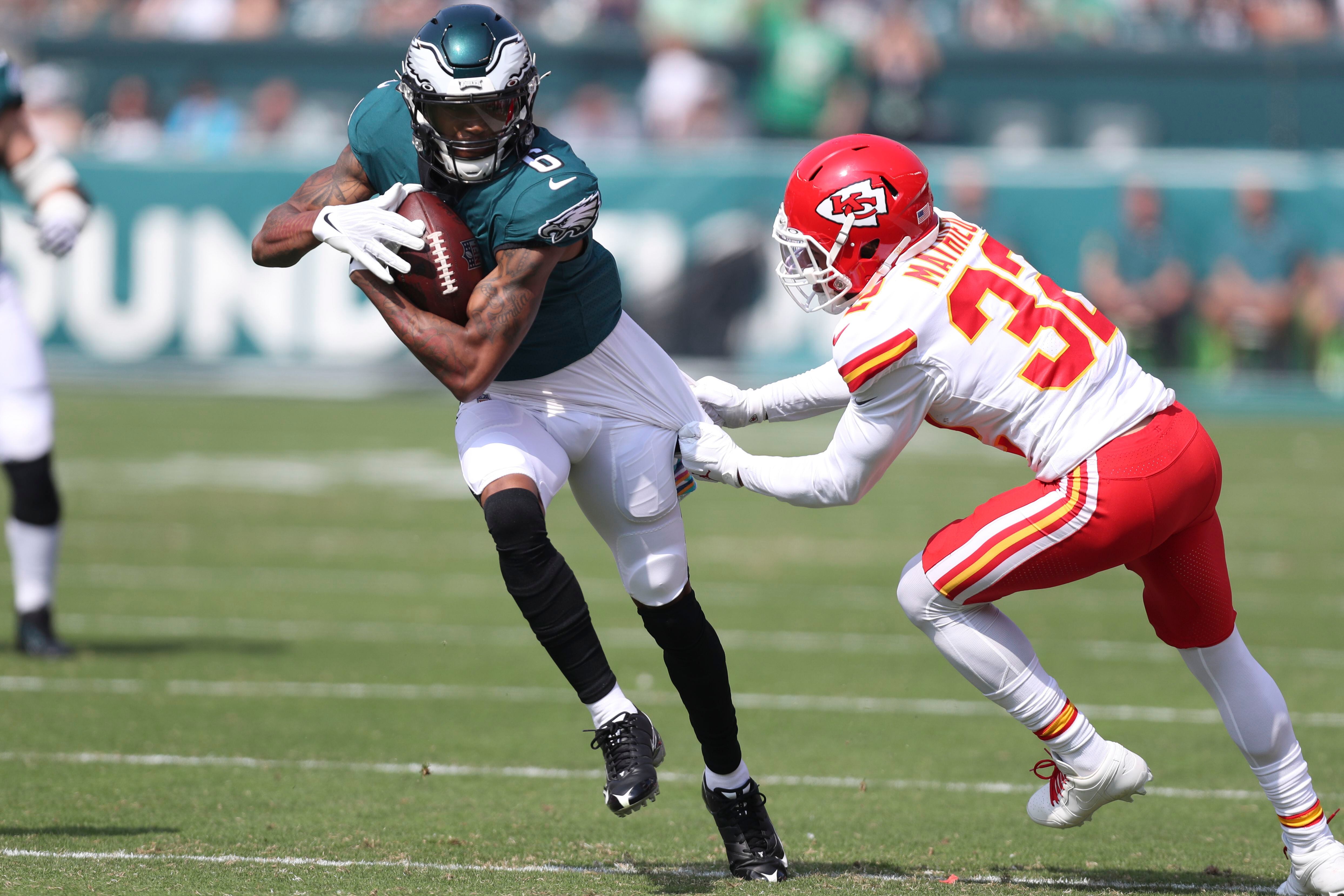 DVIDS - News - Eagles fly high in 18-14 win over the Chiefs