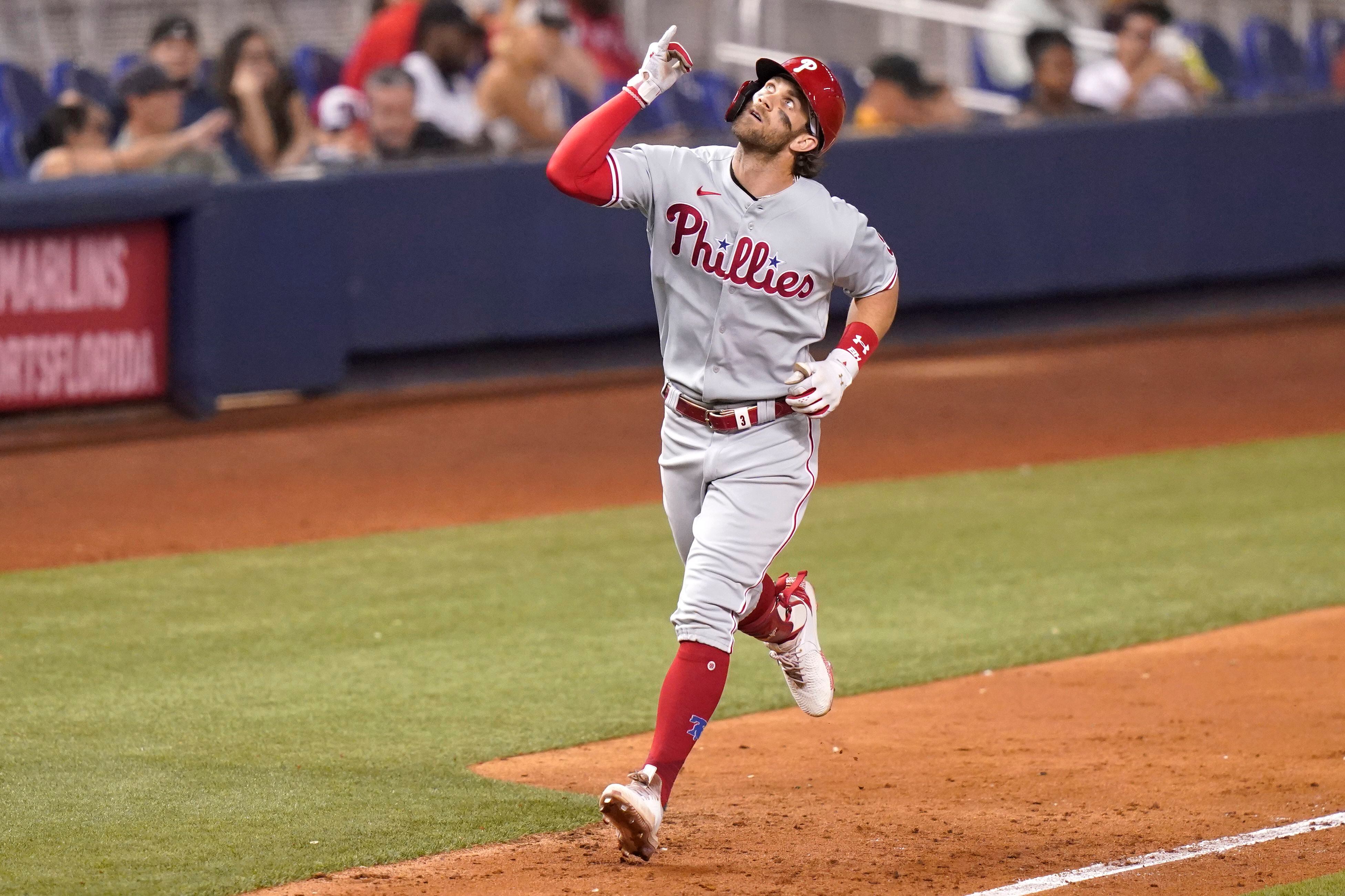 Brad Miller of the Philadelphia Phillies in action against the Miami