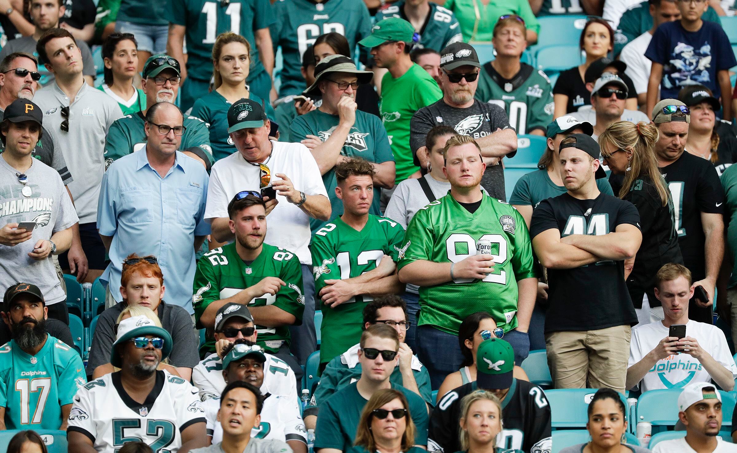 Sad Eagles Fan Cries After Team's Loss To Dallas - Free Beer and