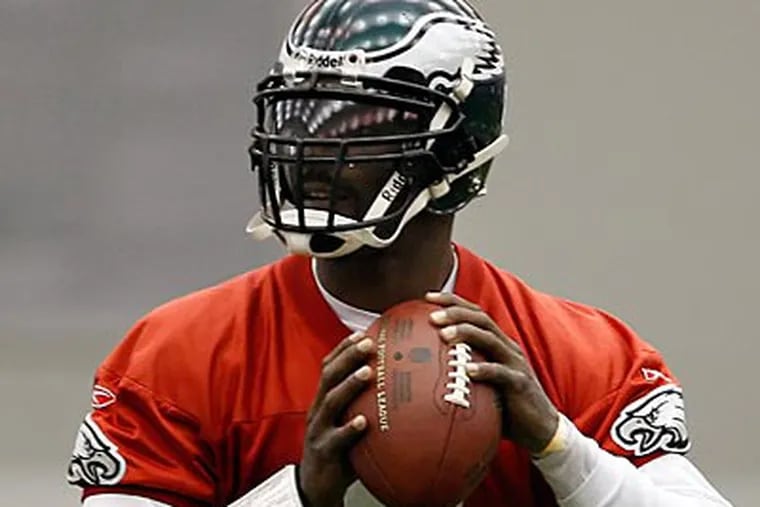 Michael Vick ends NFL career after failing to find employment
