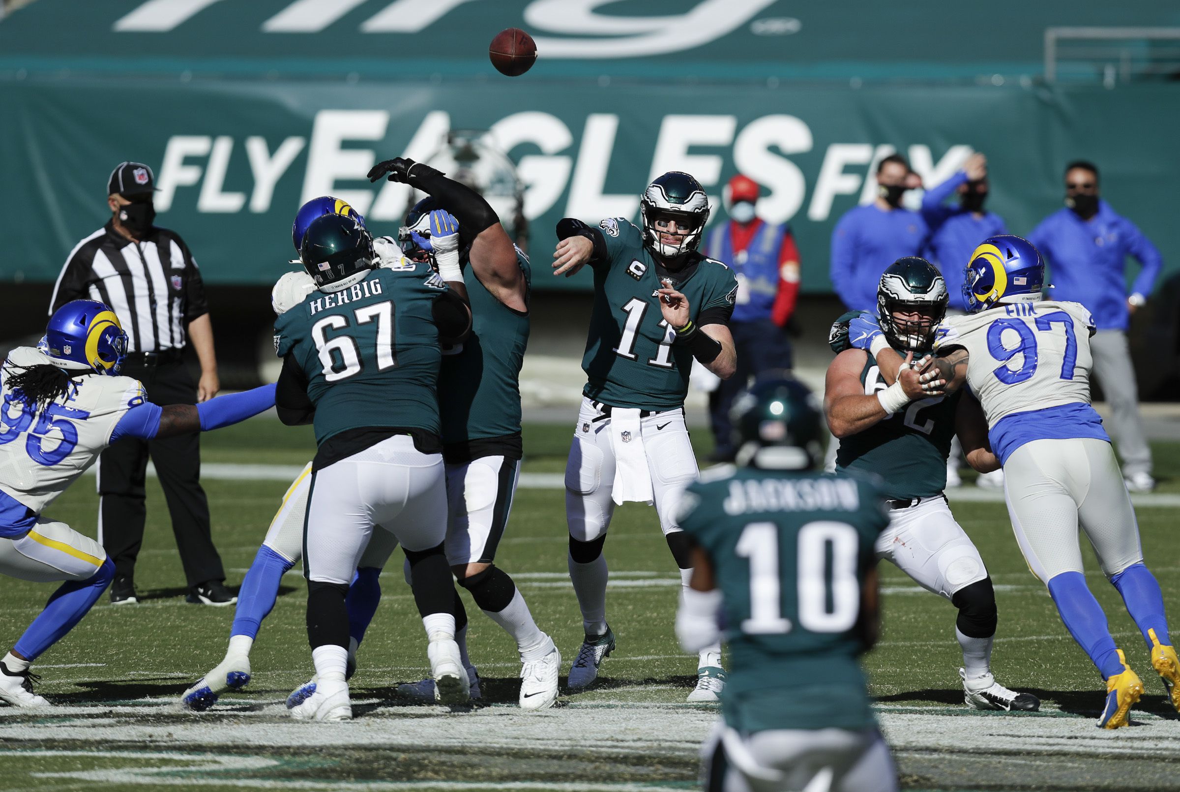 Philadelphia Eagles vs. L.A. Rams Preview: Undefeated Philly Flies West -  Sports Illustrated Philadelphia Eagles News, Analysis and More