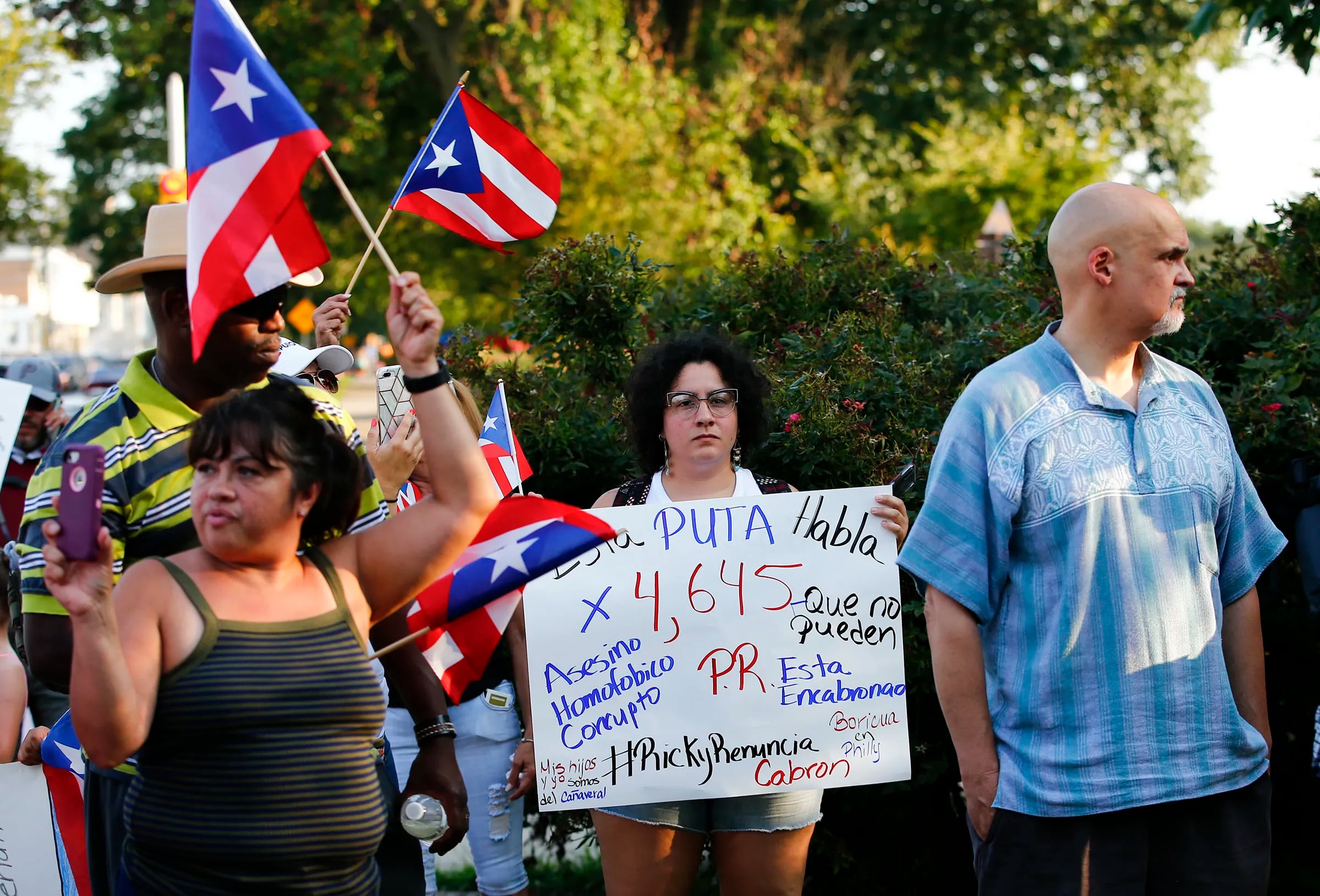 Philly Puerto Ricans rally to demand Gov. Ricardo Rosselló's