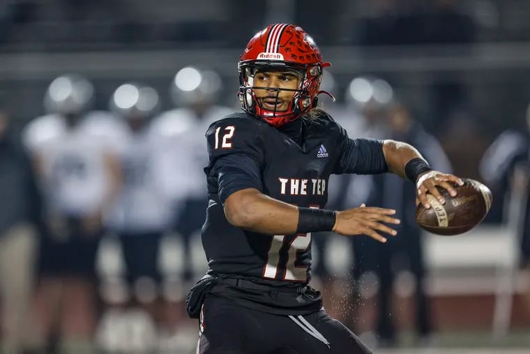 Former Imhotep quarterback Mikal Davis switched his pledge from Army to Delaware State.