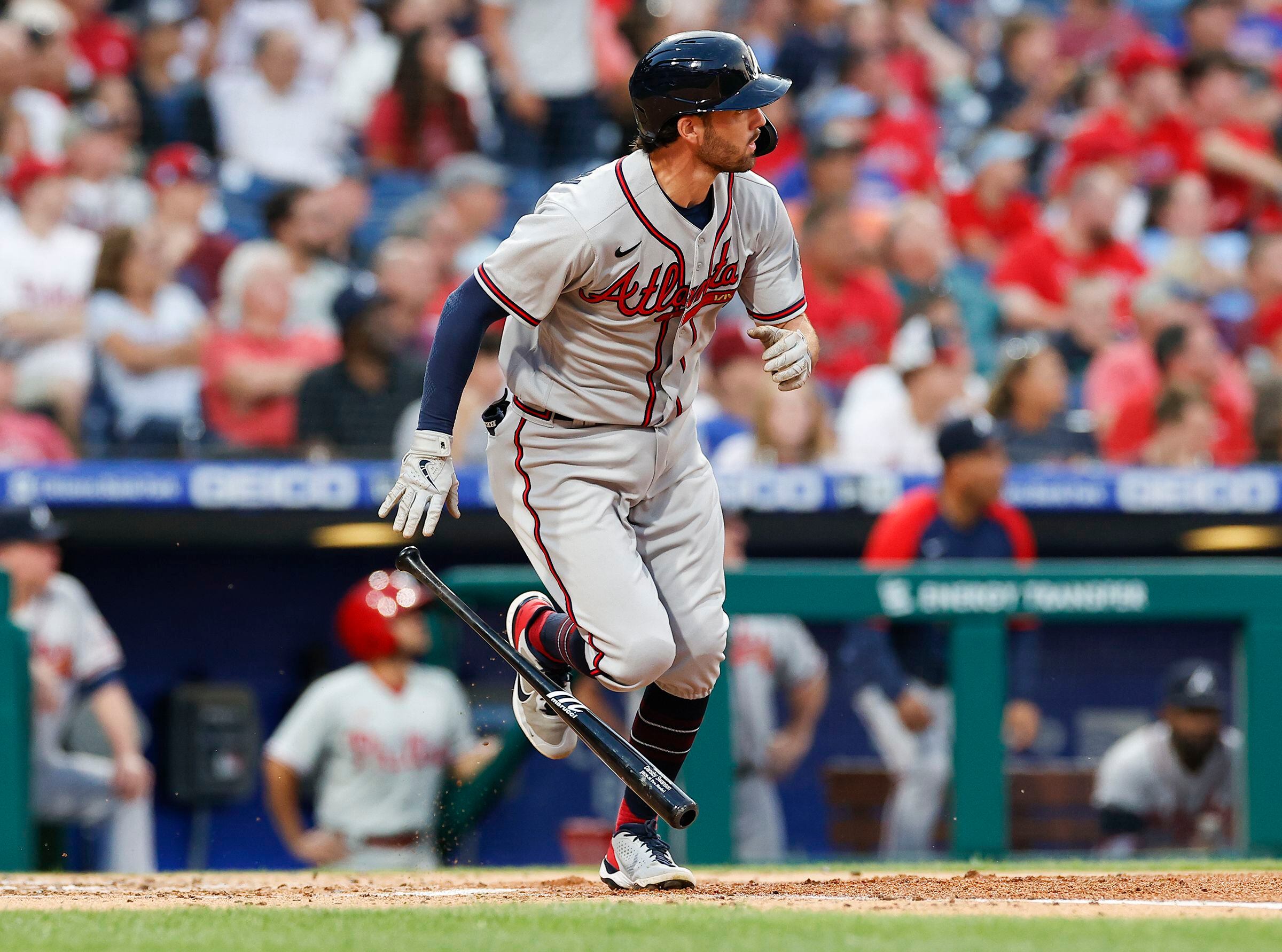 Phillies take two from Braves in doubleheader – The Mercury