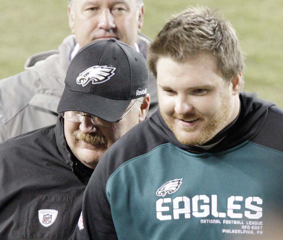 Andy Reid wearing the same Hawaiian shirt at the NFL owners