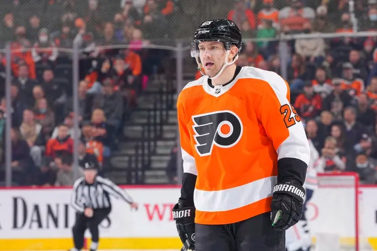 Philadelphia Flyers left wing James van Riemsdyk picked up his ninth goal of the season in Sunday’s 4-3 loss to the Seattle Kraken. The two teams face off again Thursday, this time in Seattle. (Photo by Mitchell Leff/Getty Images)