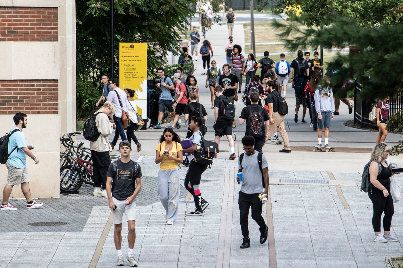 As Colleges Compete For Fewer Students The Pressure Rises To Meet