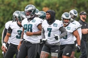 Philadelphia Eagles' Haason Reddick Says Goodbye to Cast