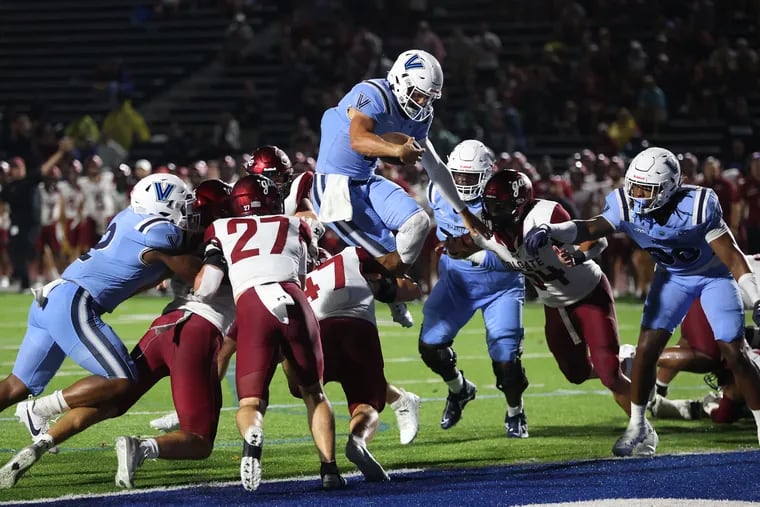 Villanova Wildcats beat Colgate Raiders, 42-19, amid rain delays