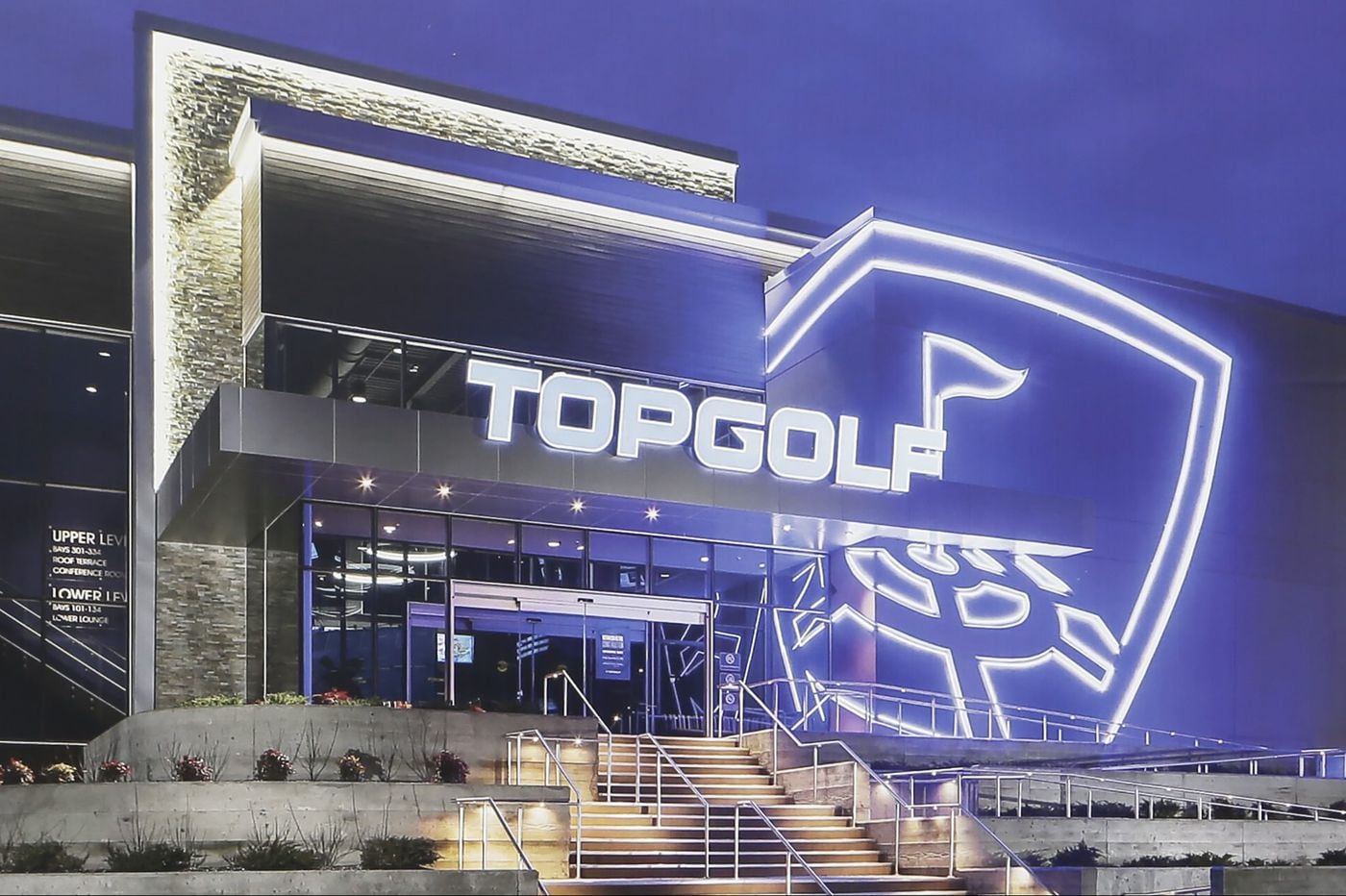 Top Shelf Liquor Trendy Food A Rooftop Terrace With A Firepit Music Oh And Golf Topgolf