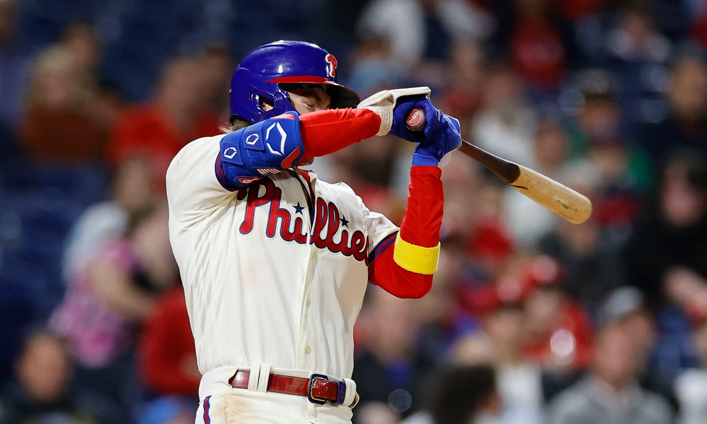 WATCH: Phillies' Bryce Harper goes berserk after check-swing third