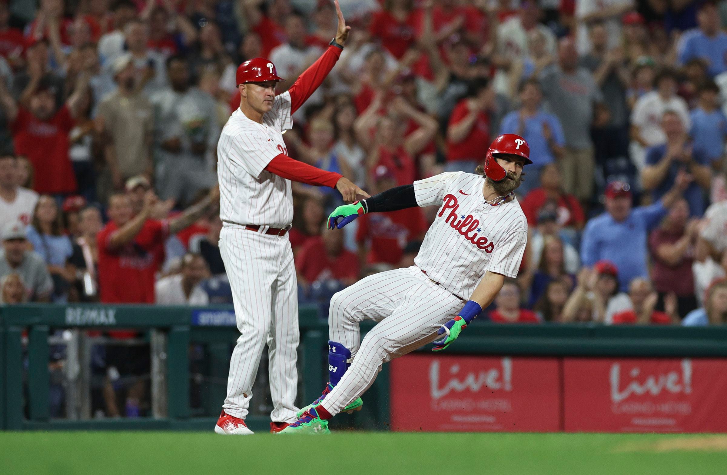 Why Eagles Jalen Hurts, Phillies Bryce Harper shine brightest in Philly