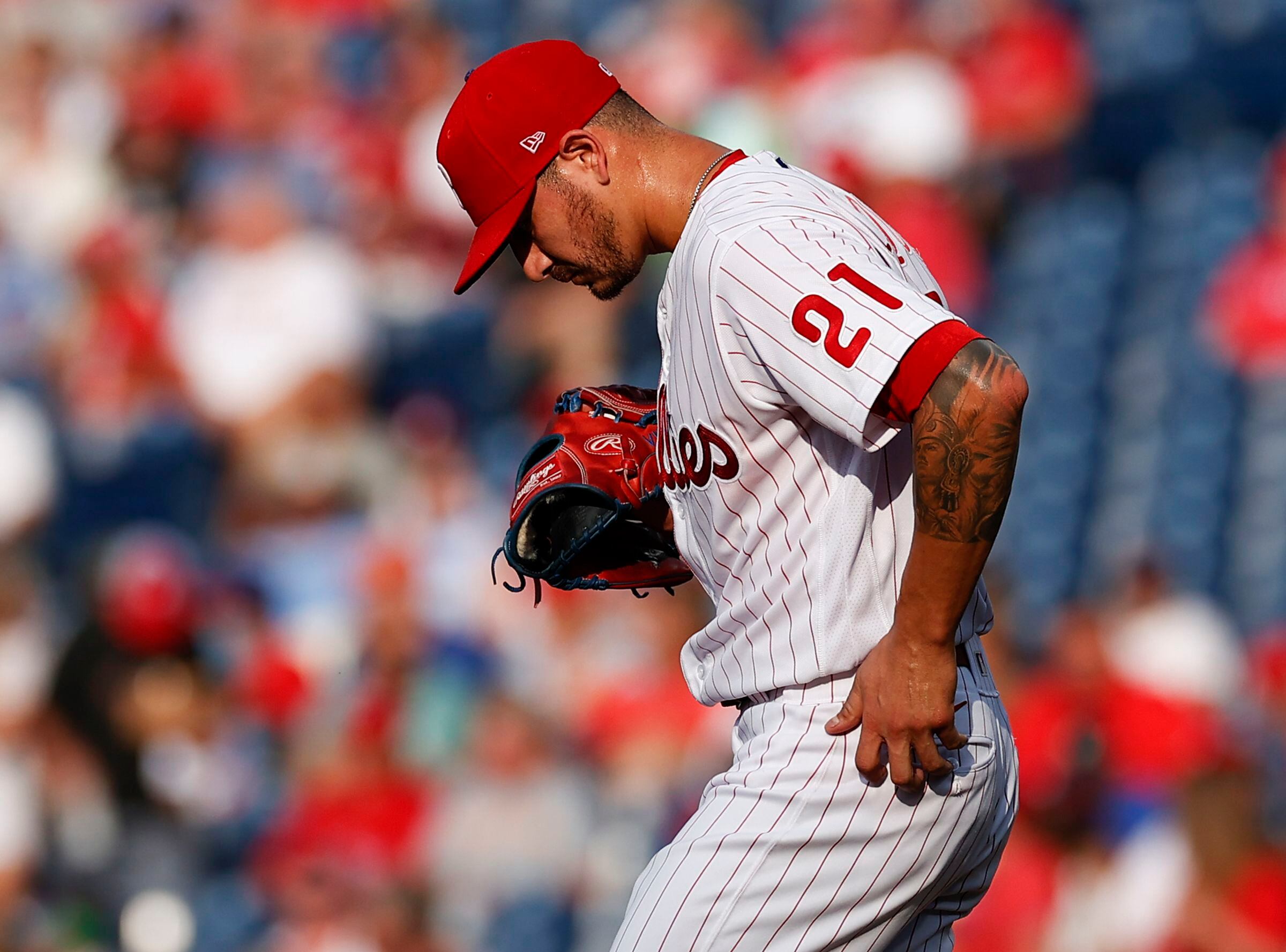 Vinny who? Velasquez dominates to start his Phillies career