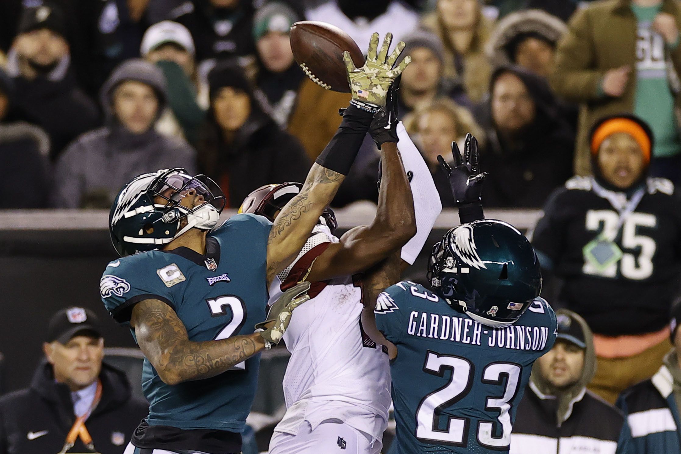 Eagles-Commanders analysis: Costly fumbles, questionable calls, shaky  defense lead to Birds' first loss