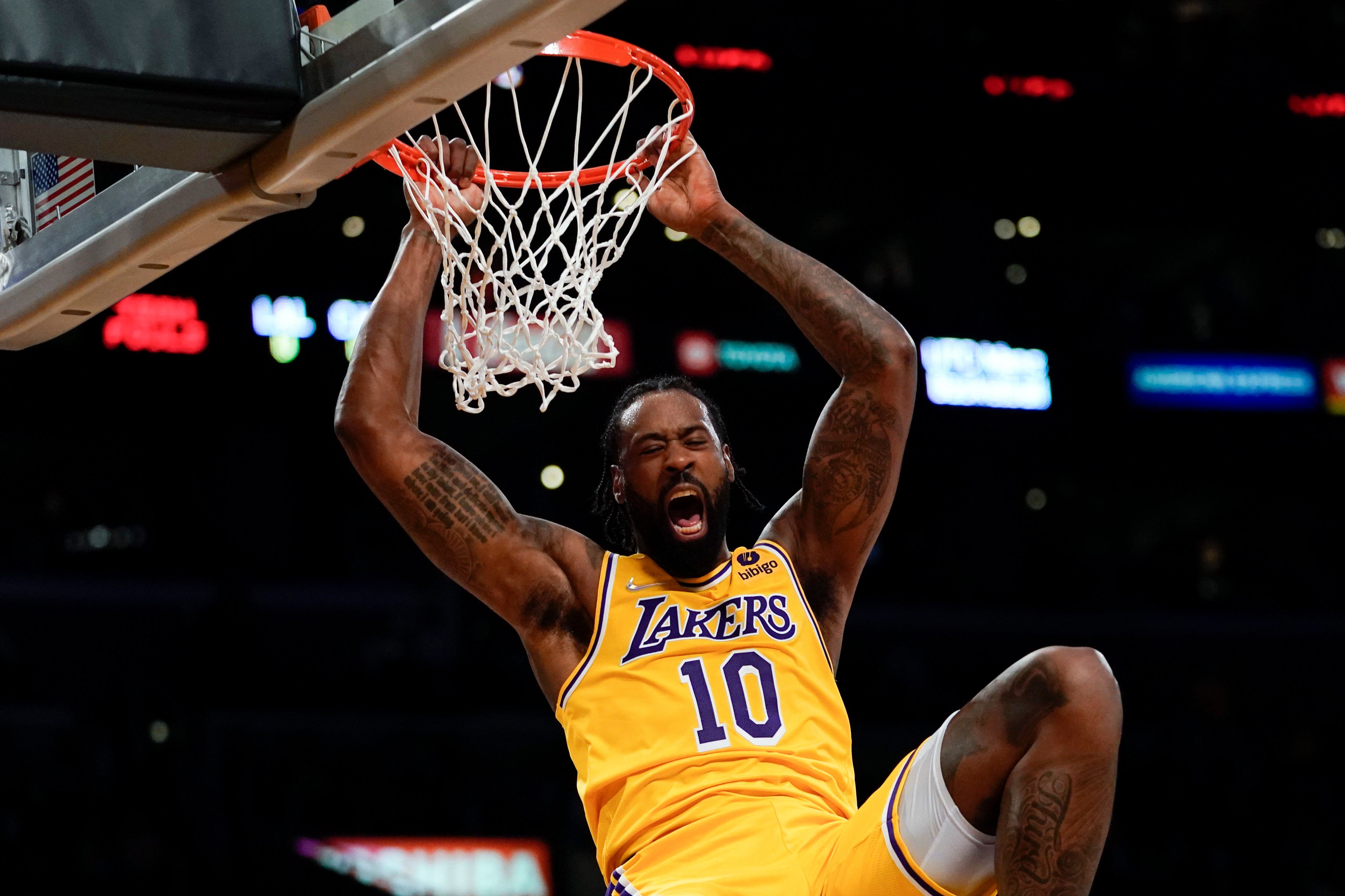 Sixers sign DeAndre Jordan as another backup center option for