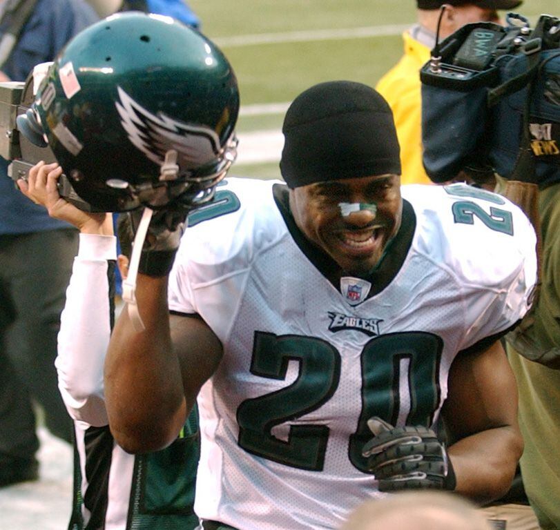 Brian Dawkins announces retirement from NFL – Daily Local