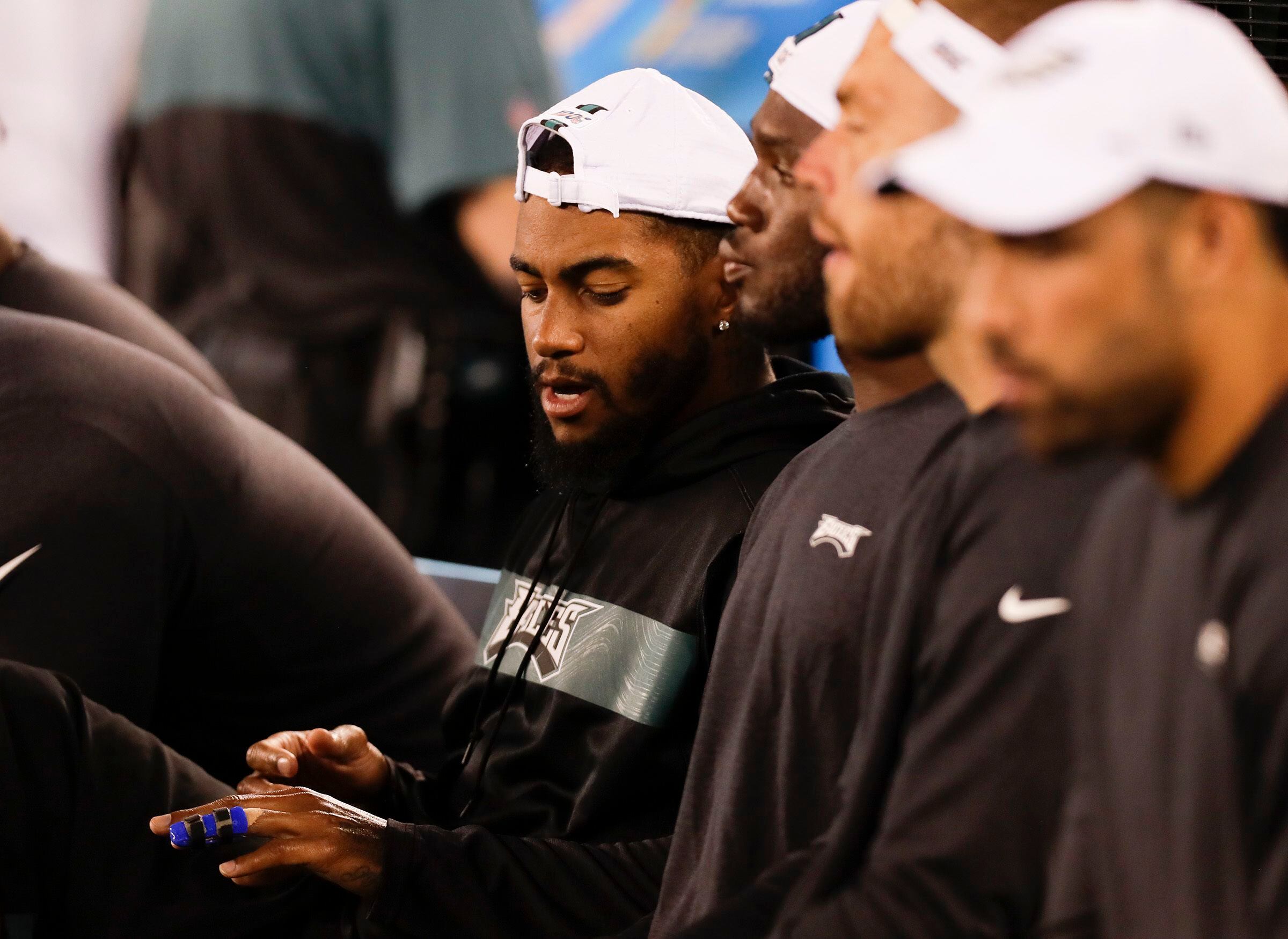 Philadelphia Eagles WR DeSean Jackson suffers broken finger in practice 