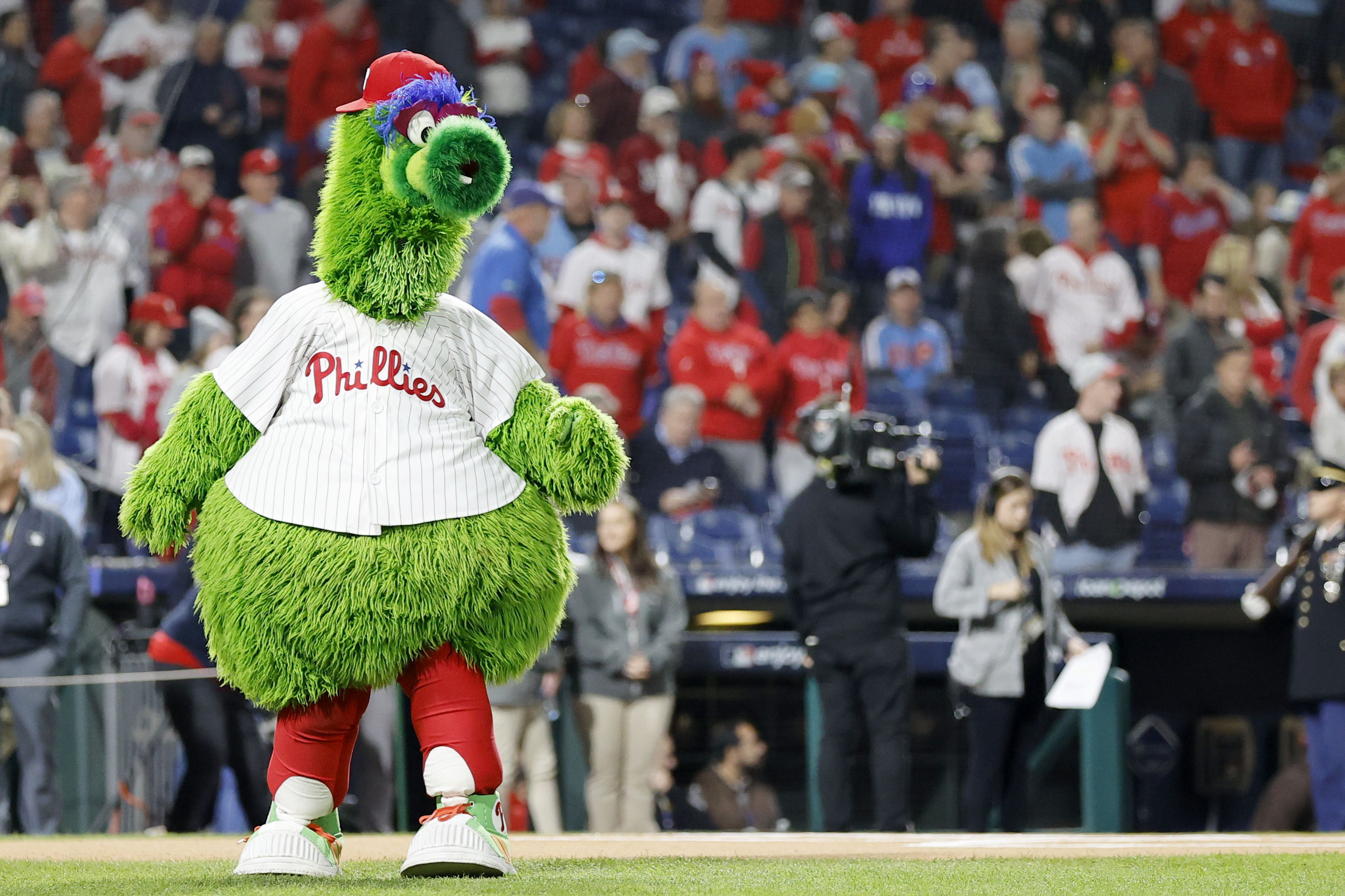 Astros, Phillies: The World Series could be a battle of mascots