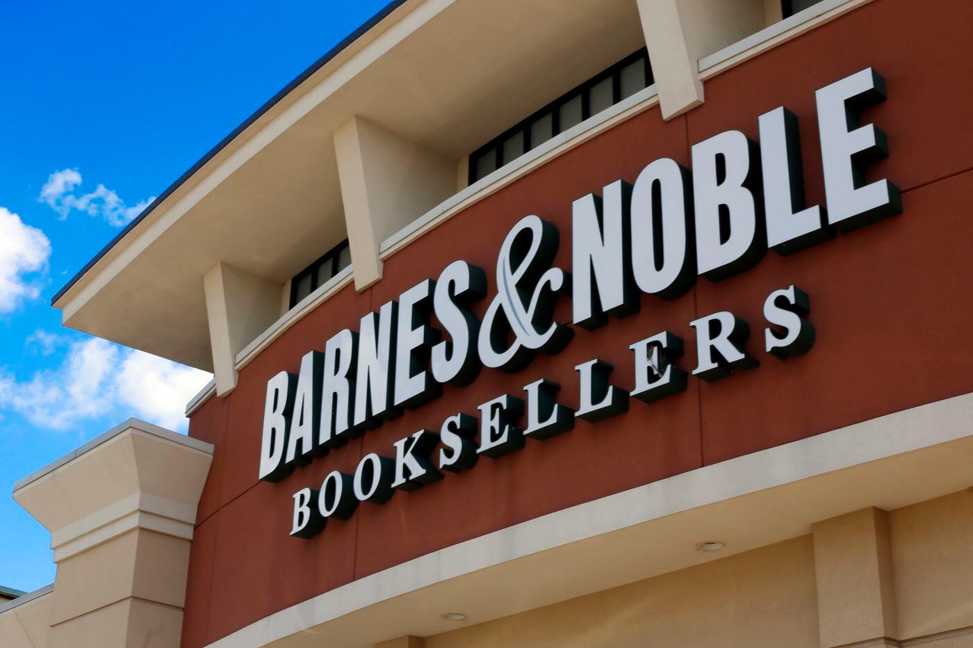 Barnes Noble Suspends Reissues Of Classics With Multicultural