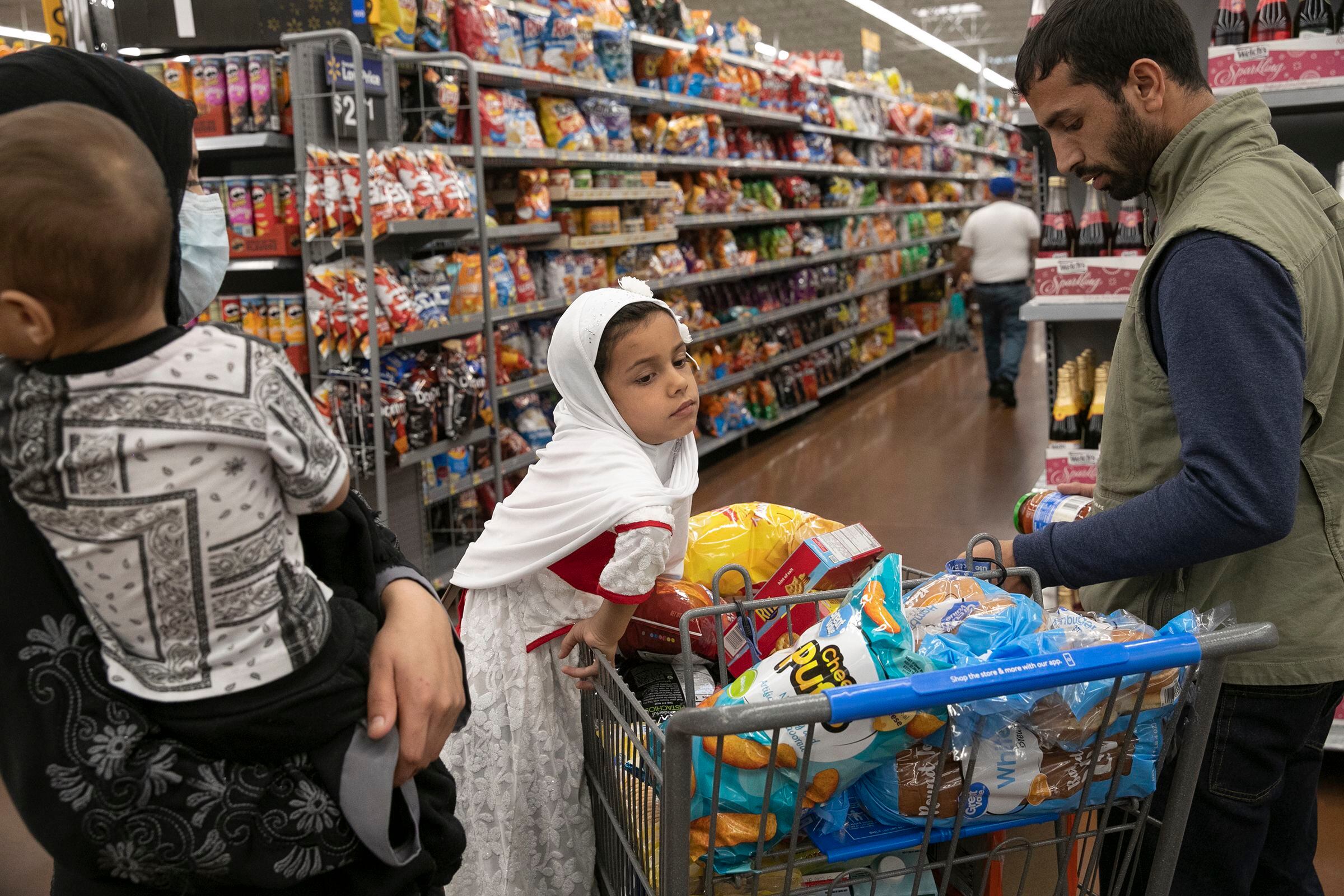 Afghan Super Store opens in Providence