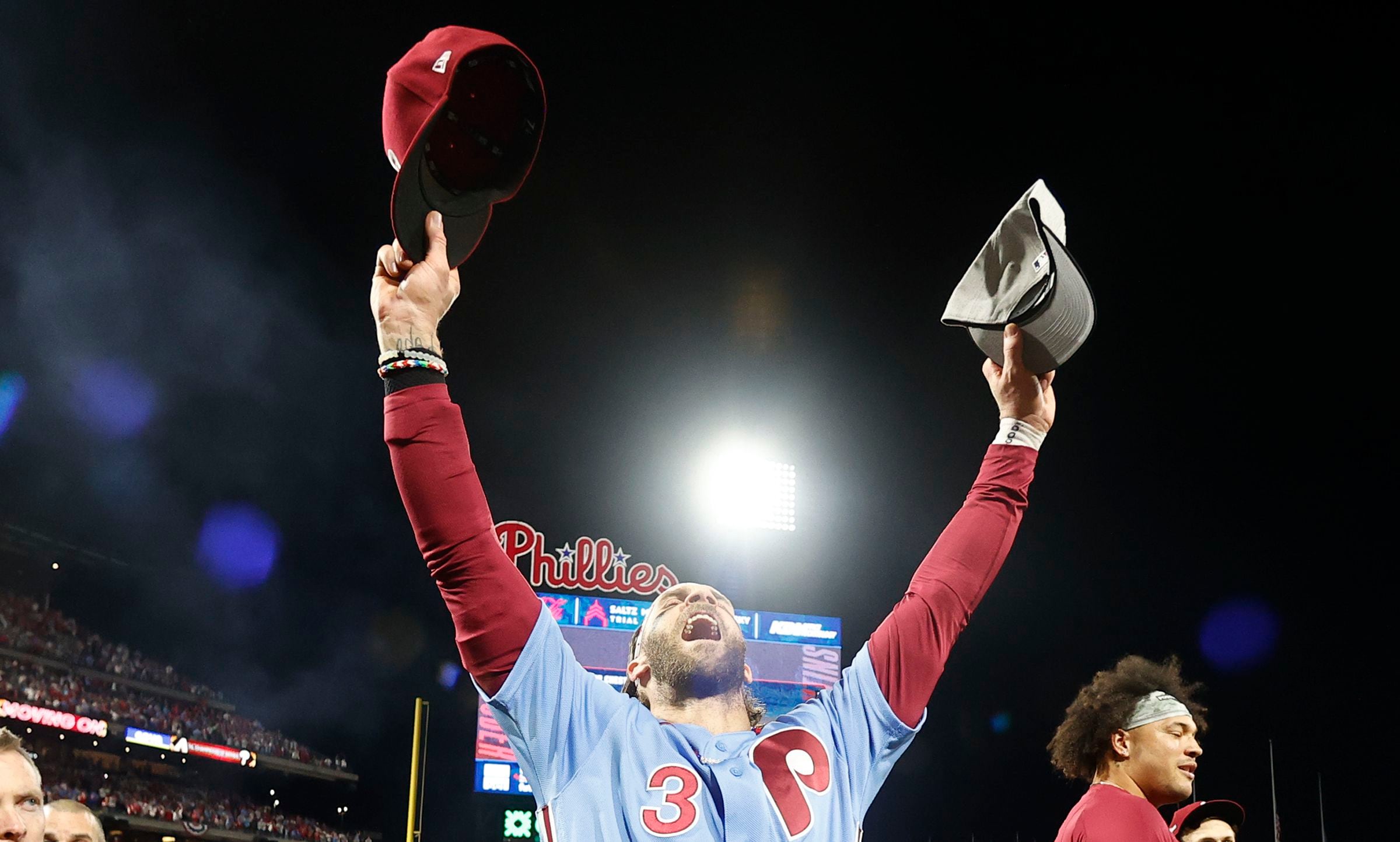 Phillies' bats go quiet during 2-1 loss to Diamondbacks in Game 3 of NL  Championship Series, Tampa Bay Buccaneers