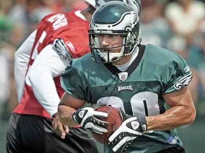 Philadelphia Eagles Kevin Curtis celebrates his touchdown on a 61