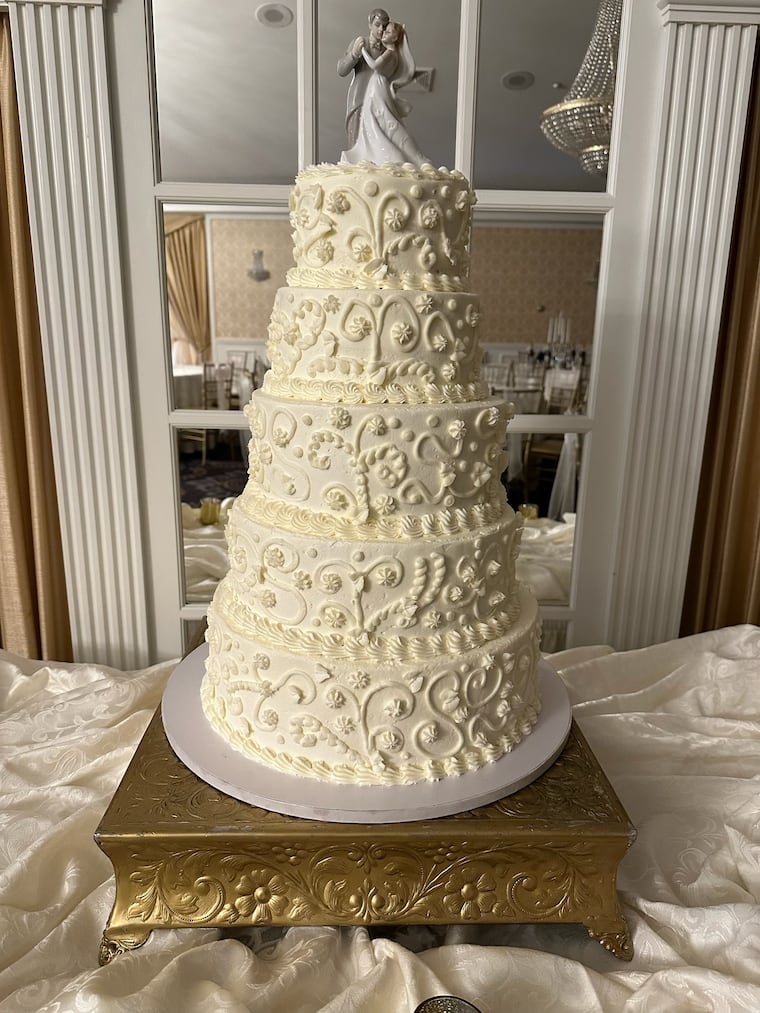 South Philly's Cacia's Bakery has locations in South Jersey for all your bakery needs, including tiered cakes.