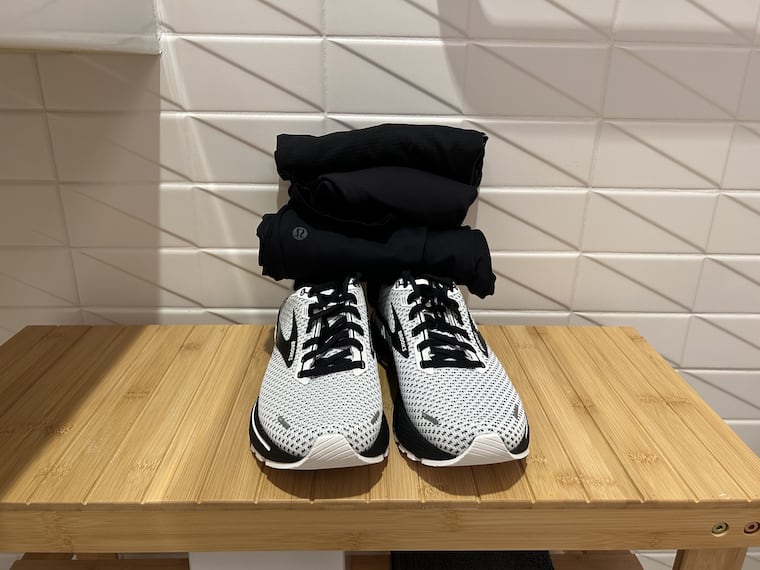 Roam Fitness at PHL Terminal F offers customers complimentary gym apparel and shoes to work out at the gym.