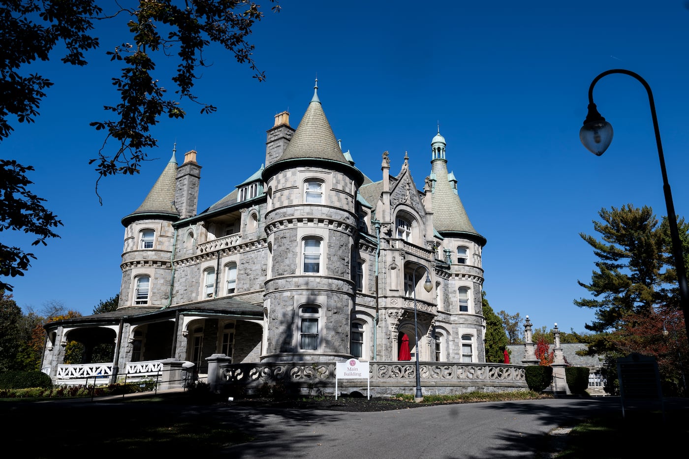 Rosemont College's main building 